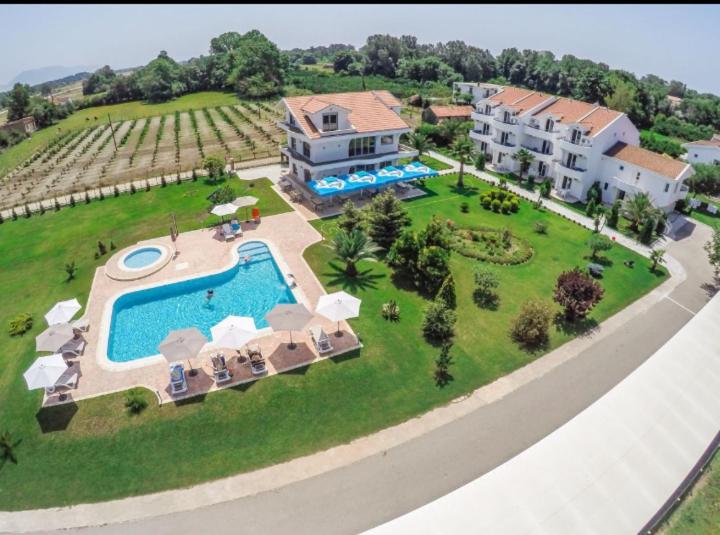 Hotel Comfort & Villas Дони-Штой Экстерьер фото