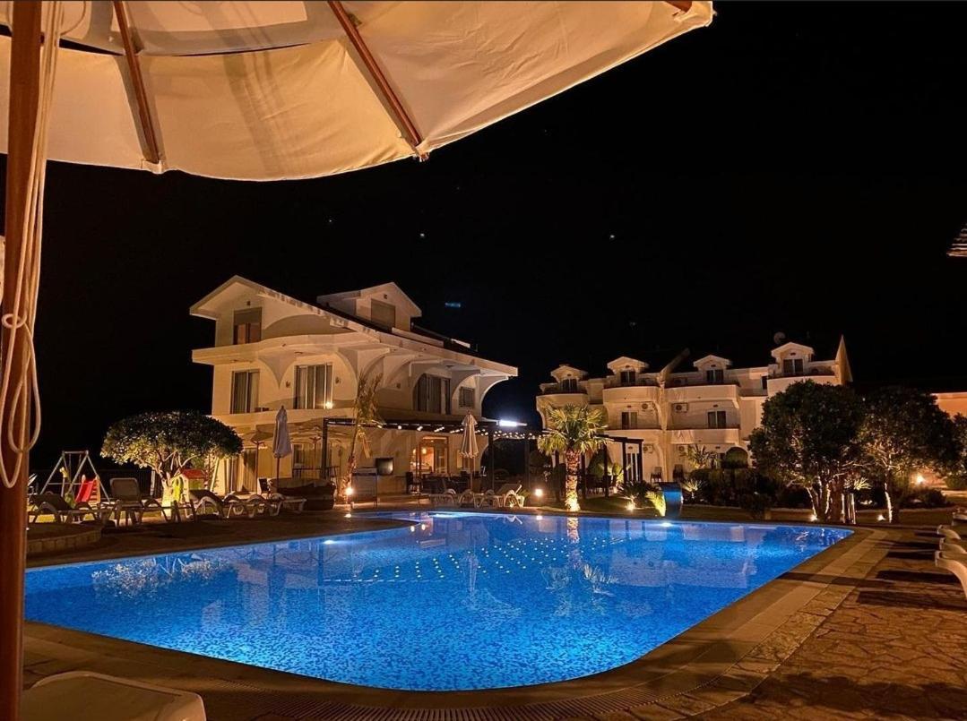 Hotel Comfort & Villas Дони-Штой Экстерьер фото